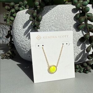 Kendra Scott Tennis Gold Short Pendant Necklace